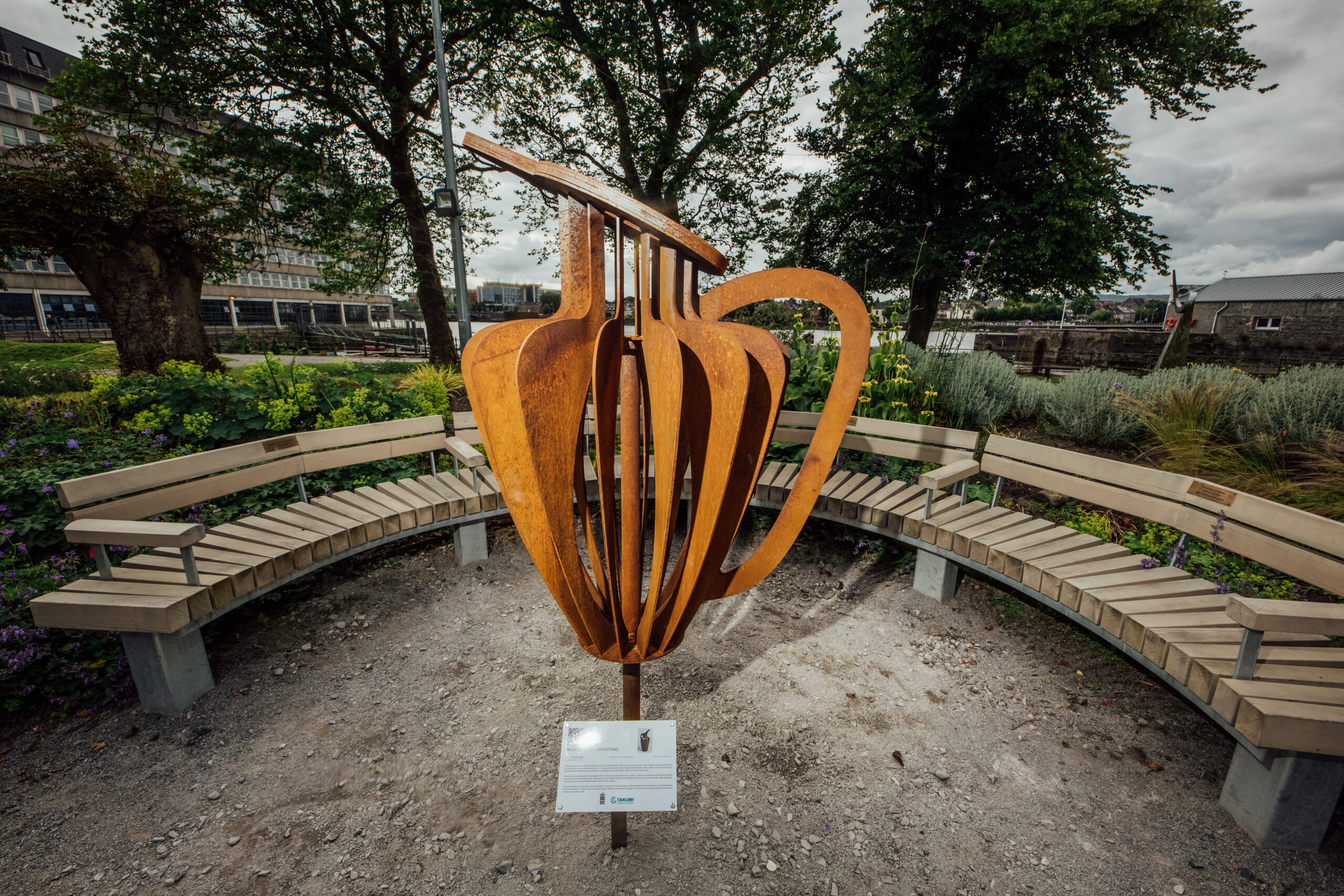 Takumi sponsored a new sculpture to the Hunt Museum in a Garden. Takumi engineers and designers made an interpretation of the museum’s Etruscan Wine Jug from the 5th century BC, using Corten Steel, cut by water jet and welded into shape. Pic. Brian Arthur
